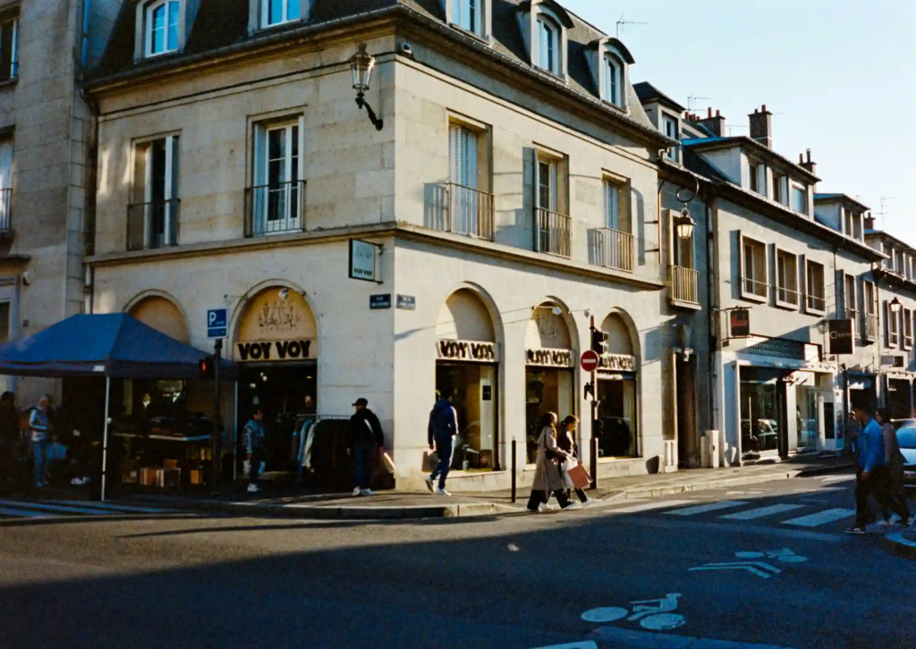 The Foundation Understanding Local Search and the Buyers Intent