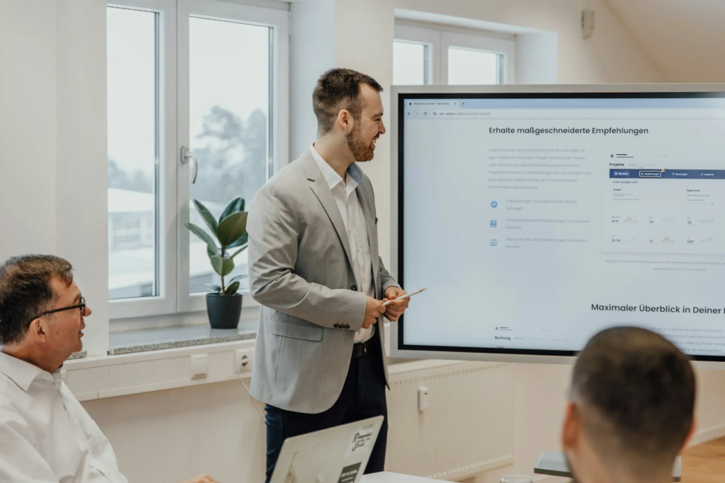 Understanding the Challenges and Disadvantages of SEO Marketing